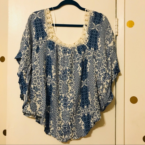 Boho chic Lovestitch draped top - Picture 6 of 6